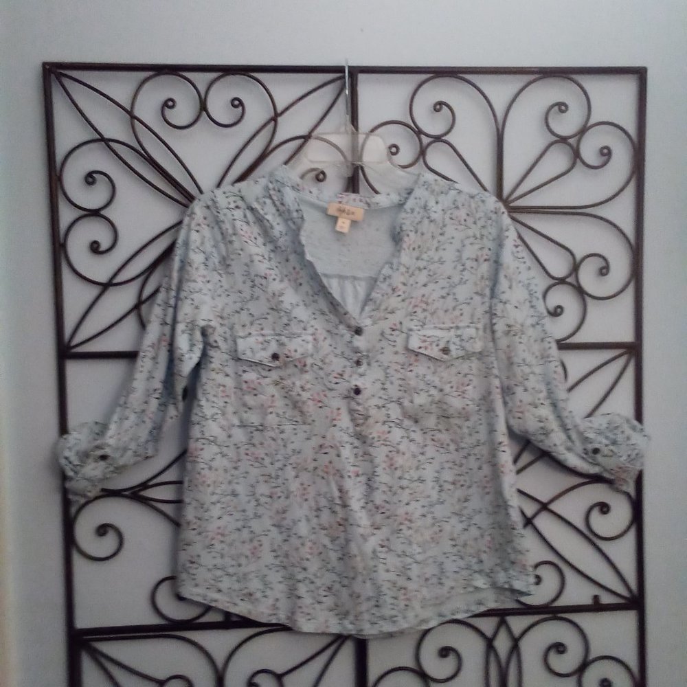 Style and Co. Size Medium, blue and black.